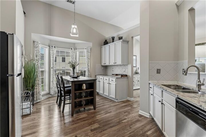 Property Photo: 2940 Haynes Club Circle SW GA 30017
