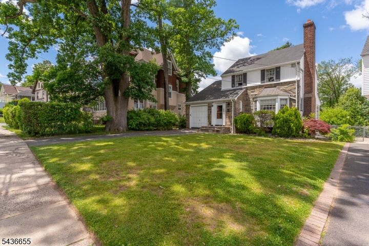 Property Photo:  60 Summit Rd  NJ 07208 