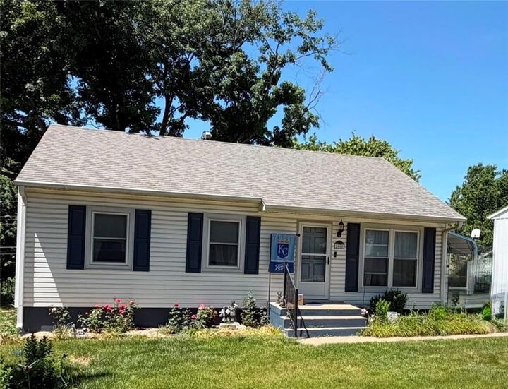 Property Photo:  2600 Cardinal Lane  MO 64503 