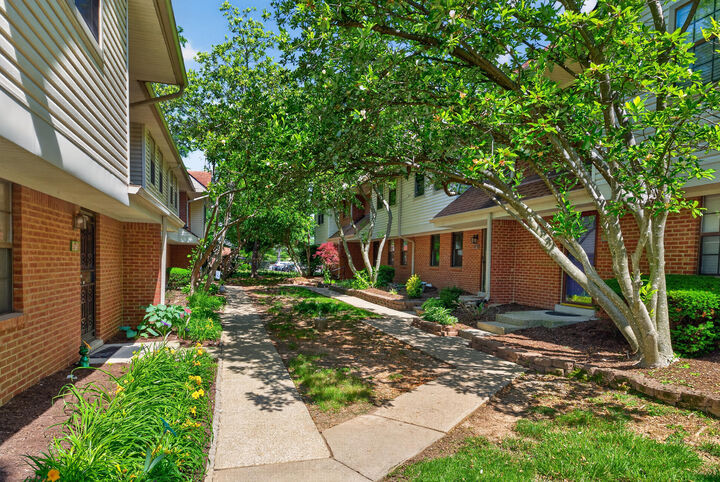 Property Photo: 3441 Laredo Drive 22 KY 40517