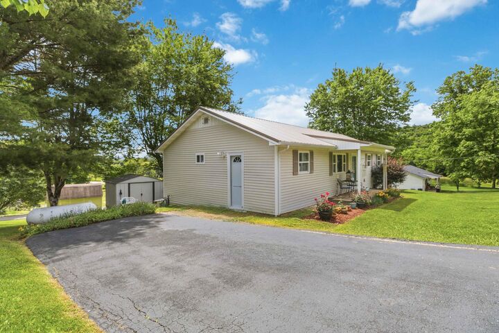 Property Photo: 44 Skyline View KY 40744