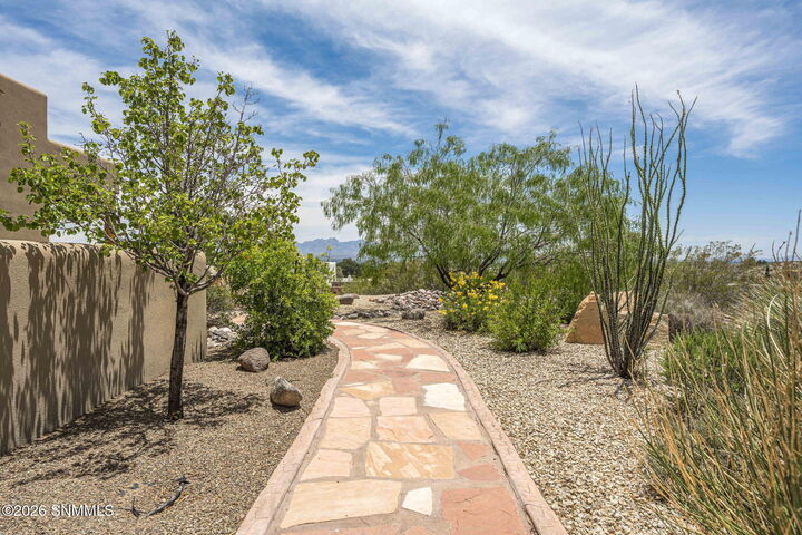 Property Photo:  8010 Murano Court  NM 88007 