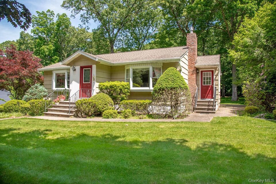 Property Photo:  55 Summit Road  NY 10977 