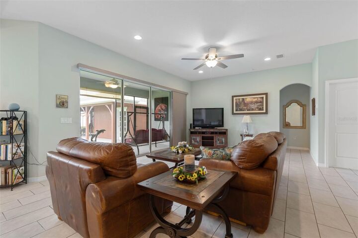 Property Photo: 9 Port Royal Drive FL 32164