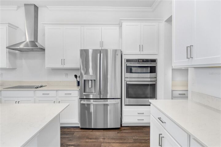 Property Photo: 12876 Bergstrom Bay Drive FL 33579
