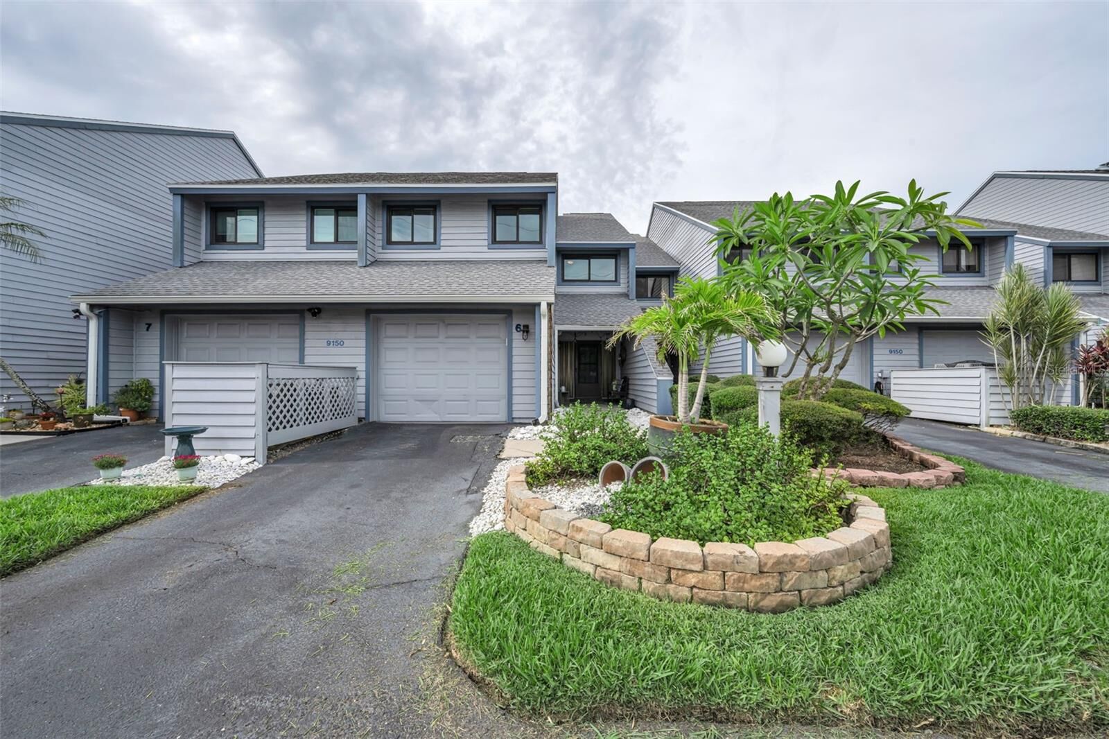Property Photo:  9150 Park Boulevard 6  FL 33777 