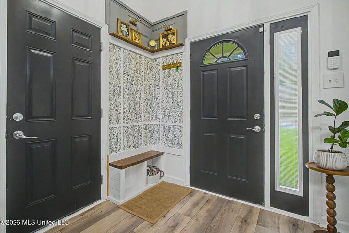 Property Photo:  5401 Sioux Drive  MS 39564 