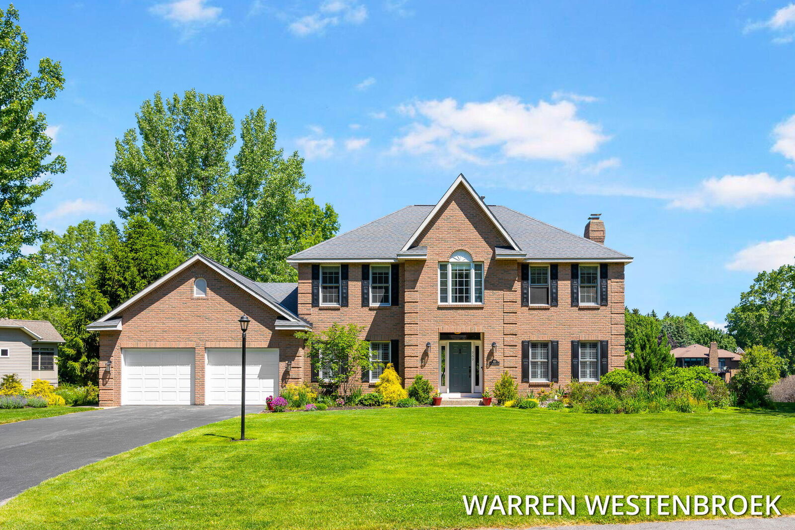 Property Photo: 969 Meadow Ridge Drive MI 49424