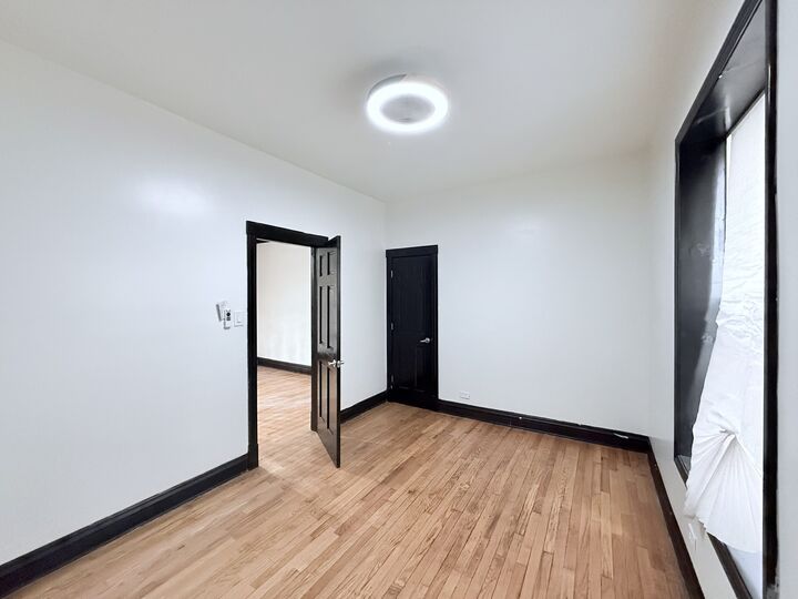 Property Photo:  7924 S Peoria Street  IL 60620 
