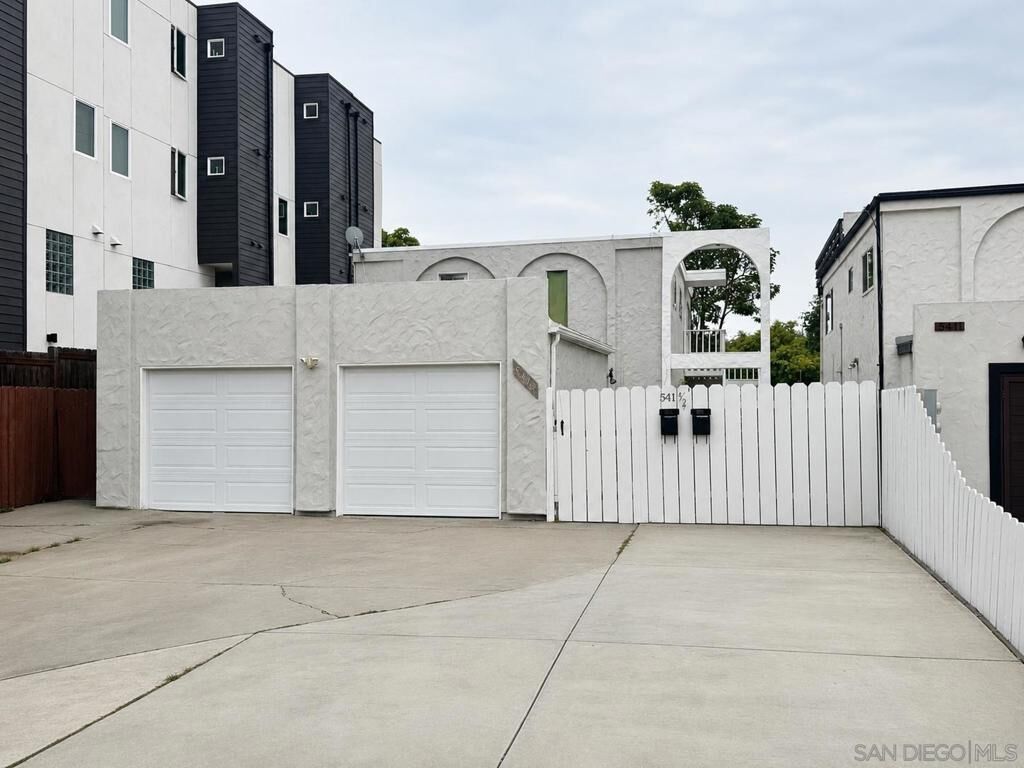 Property Photo:  5419 Lauretta St Apt A &B  CA 92110 