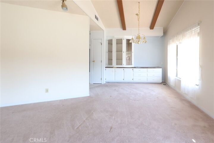 Property Photo:  1525 W Oakland Avenue 31  CA 92543 