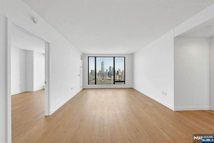Property Photo:  99 Hudson Street 5408  NJ 07302 
