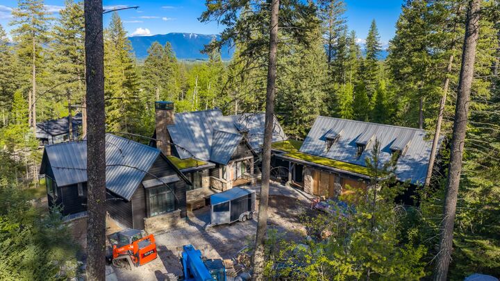 Property Photo:  43 Harlequin Court  MT 59937 