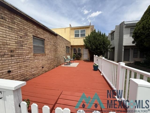Property Photo:  721 Laurelwood  Apt C  NM 88101 