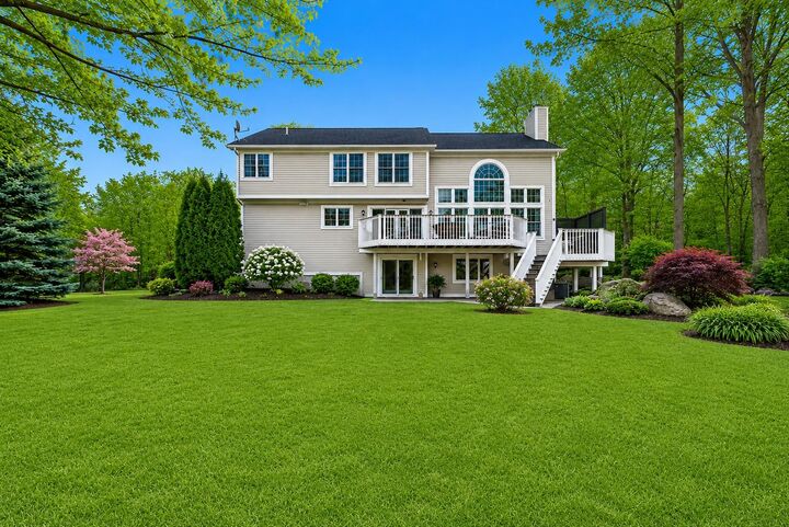 Property Photo:  22 Phillip Drive  NH 03462 
