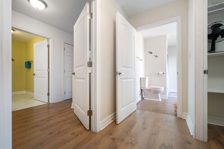275 High Street — photo 1