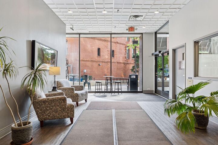 Property Photo: 360 Sherman Street 1604 MN 55102