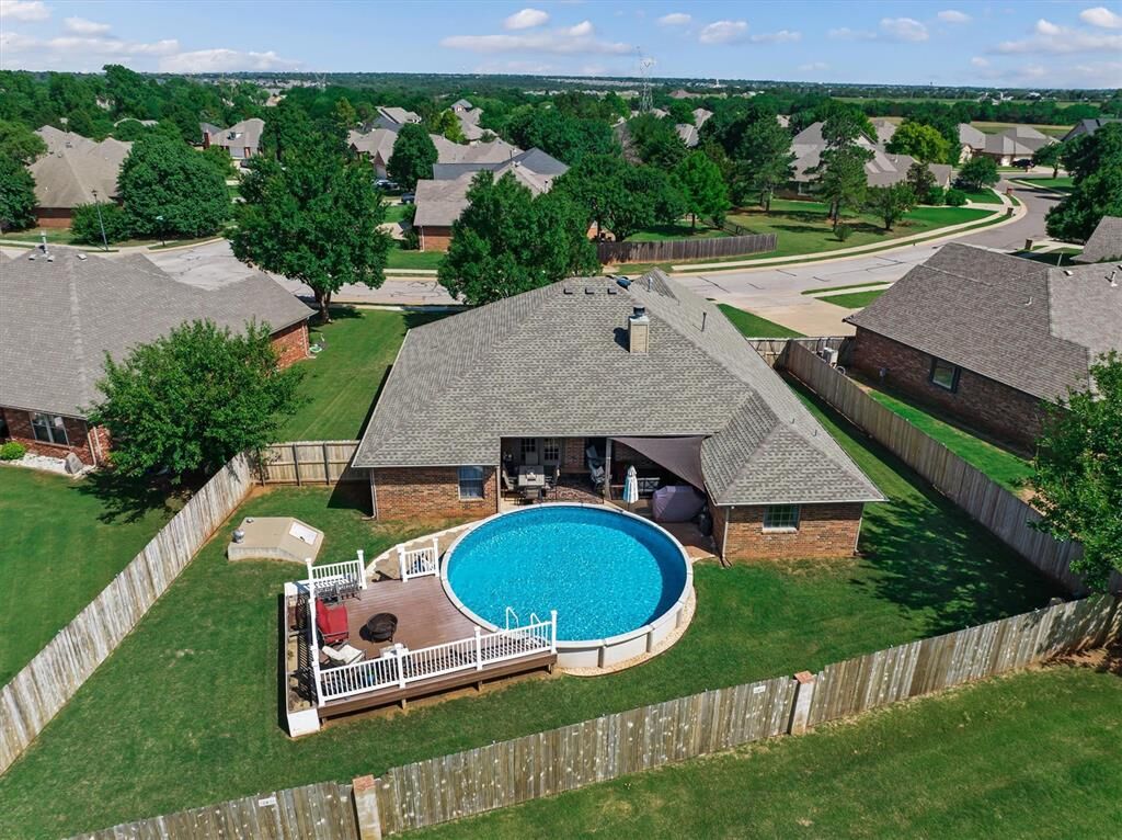 Property Photo:  21677 Long Trail  OK 73012 