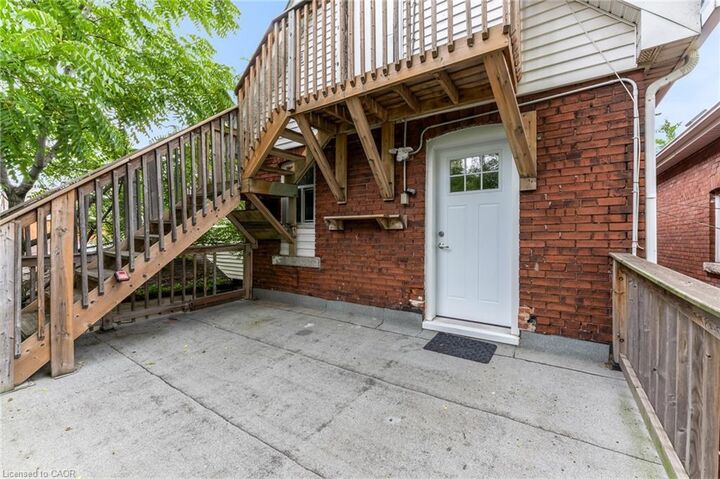 Property Photo:  199 Balmoral Avenue N 2  ON L8L 7S1 