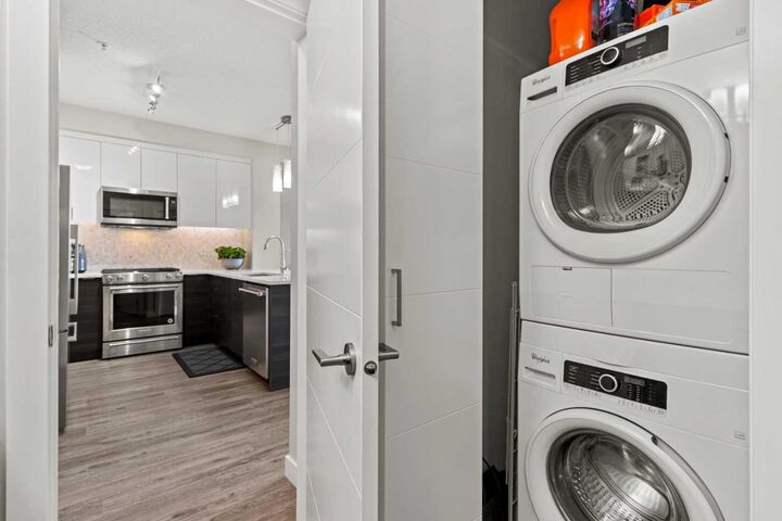 Property Photo:  95 Burma Star Road SW 3404  AB T3E 8A9 
