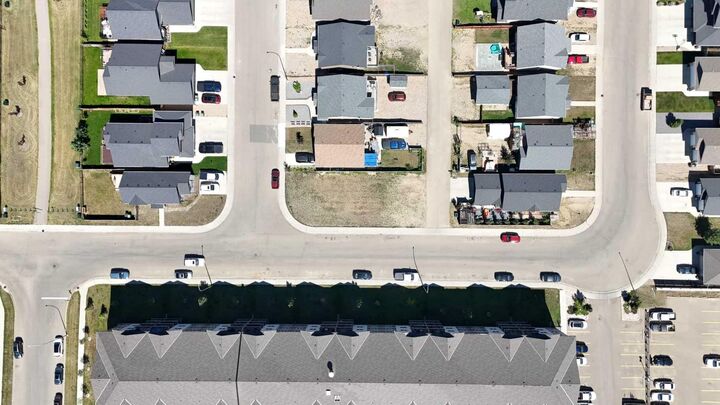Property Photo:  3701 41A Avenue  SK S9V 1V8 