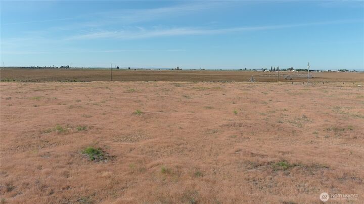 Property Photo:  0  10 Road NW  WA 98823 