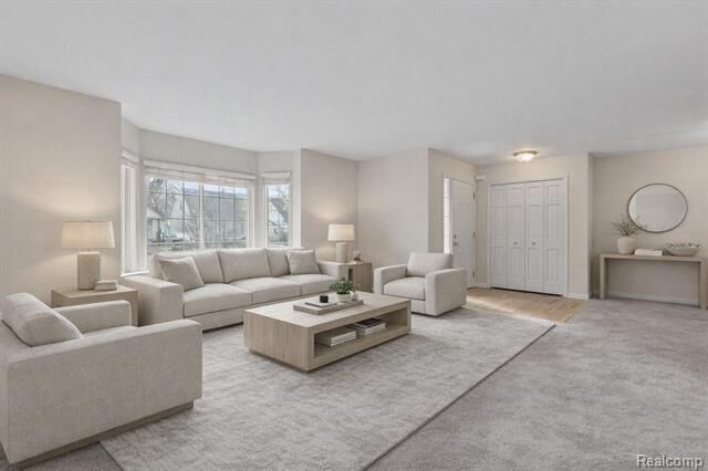 Property Photo:  1513 Anne Drive  MI 48067 