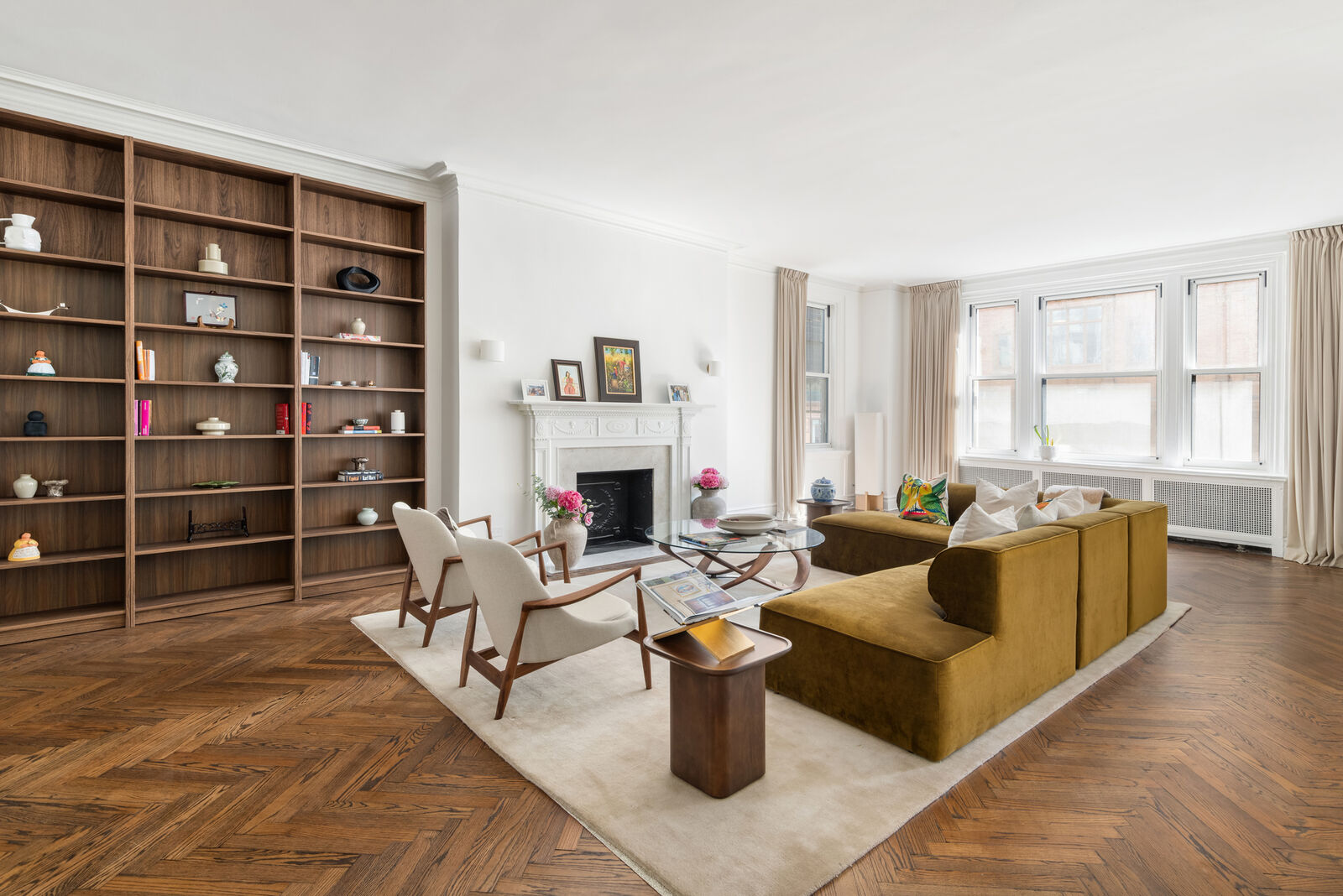 Property Photo:  171 W 57th Street 8C  NY 10019 
