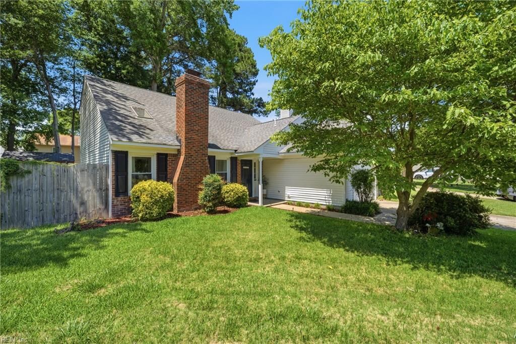 Property Photo: 1904 Keeter Rn VA 23320
