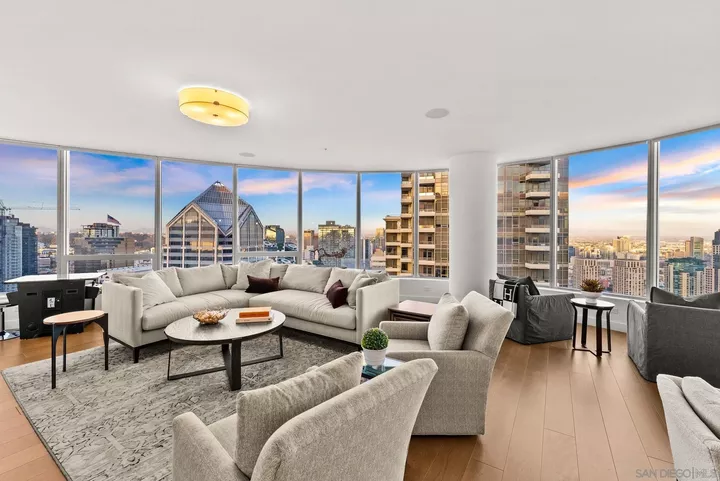 Property Photo:  888 W E Street 3904  CA 92101 