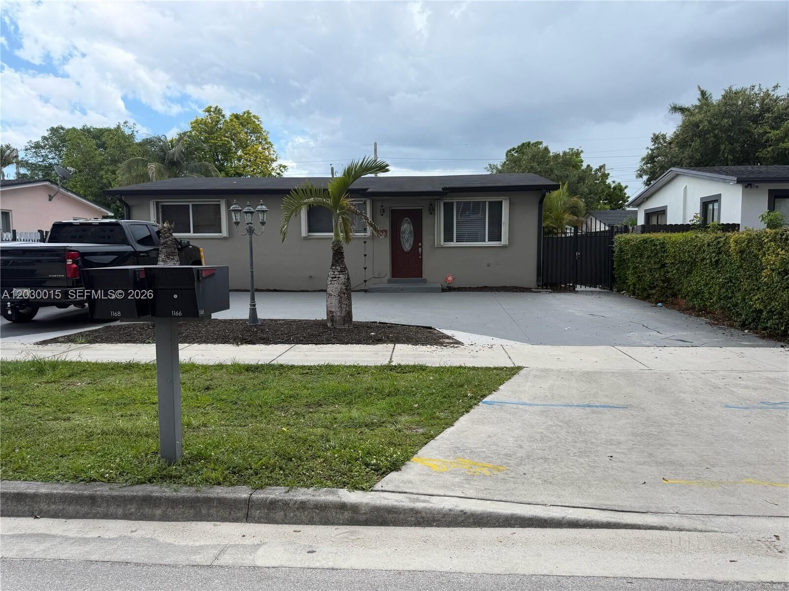 Property Photo:  1166 W 24th St  FL 33010 