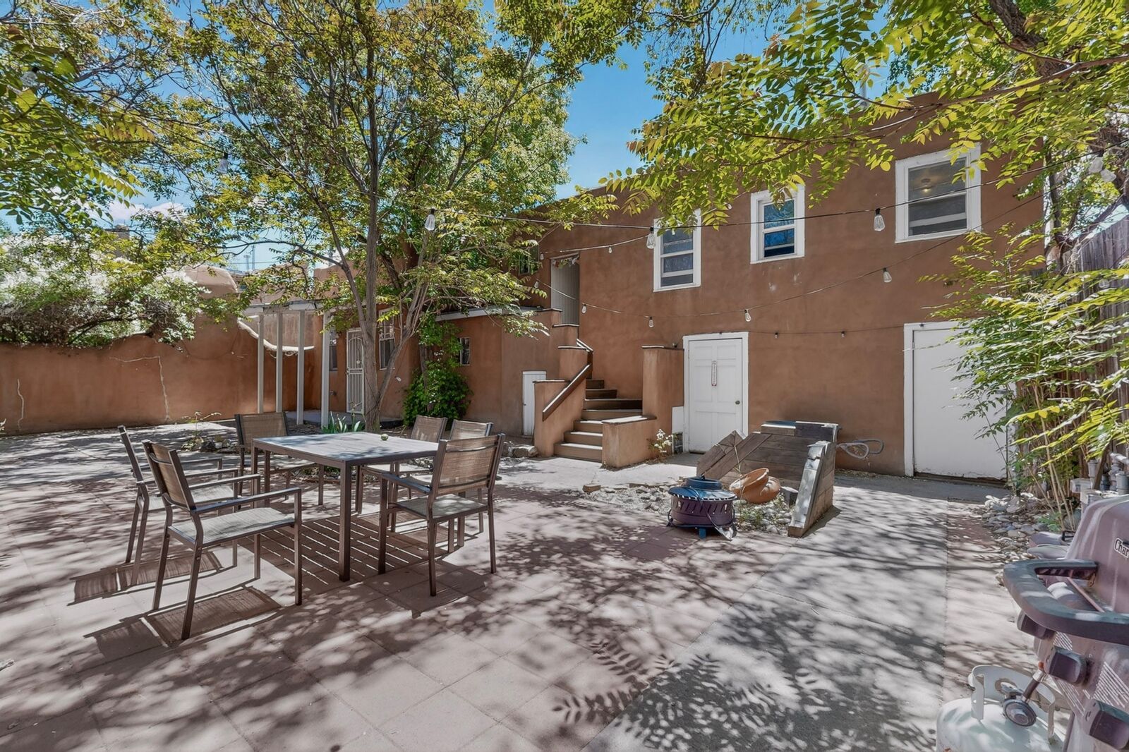 Property Photo:  136 E Santa Fe Avenue  NM 87505 