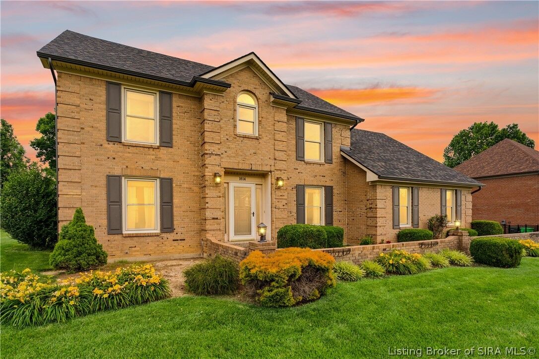 Property Photo: 1614 Reidinger Ridge IN 47150