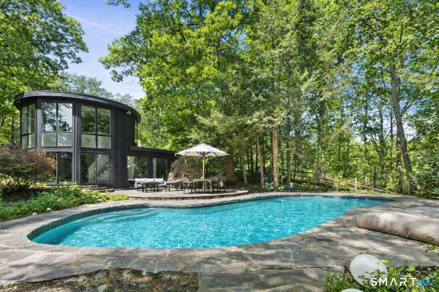 Property Photo:  195 Steep Hill Road  CT 06883 