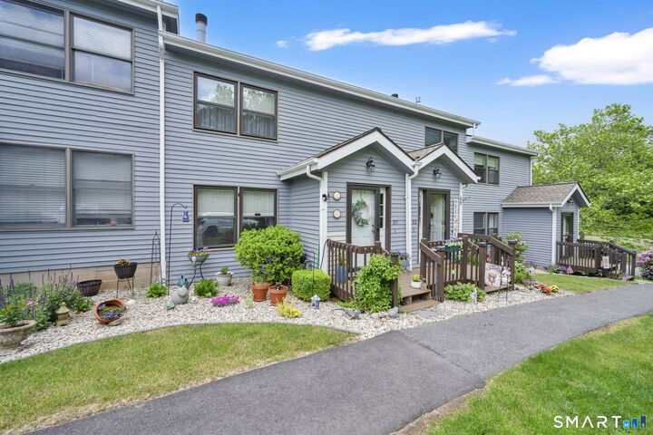 Property Photo:  103 Lake Vista Drive 103  CT 06424 