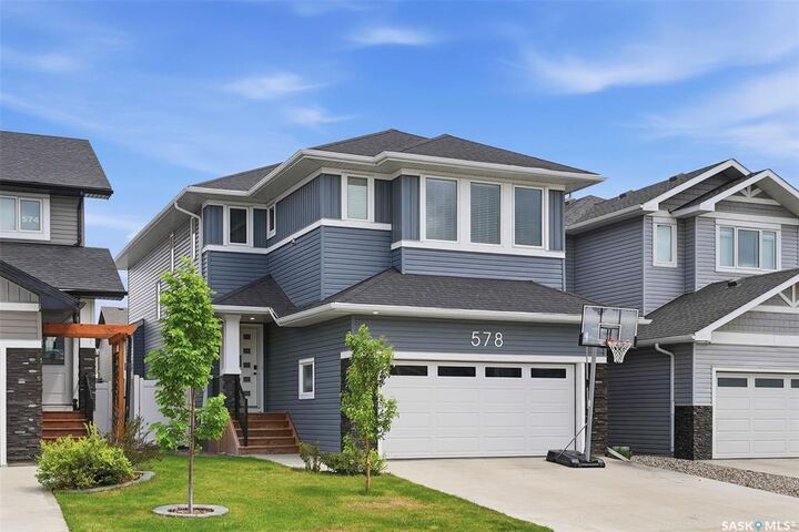 Property Photo: 578 McFaull Crescent SK S7V 0T3