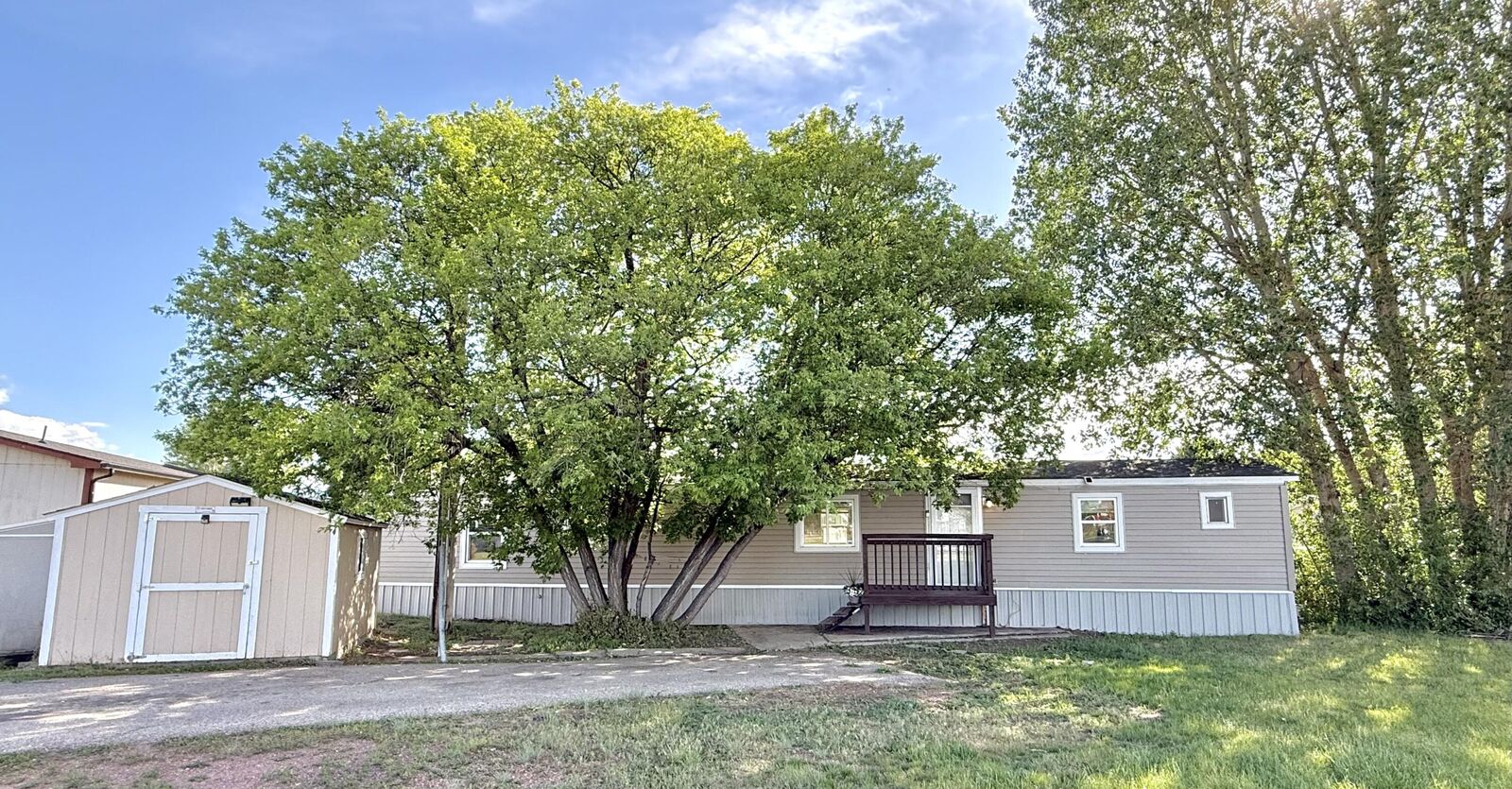 Property Photo: 808 Avoca Street 23 WY 82801