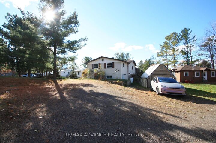 Property Photo: 77 Rockview Road ON P0H 1H0