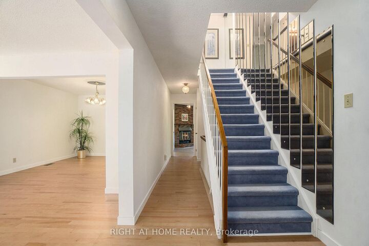 Property Photo: 82 Nestow Drive ON K2G 4L8
