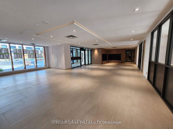 Photo de la propriété:  8 Beverley Glen Boulevard 1206  ON L4J 0L5 