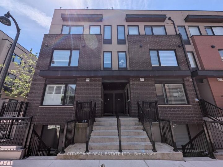 142 William Duncan Road 4 — photo 1