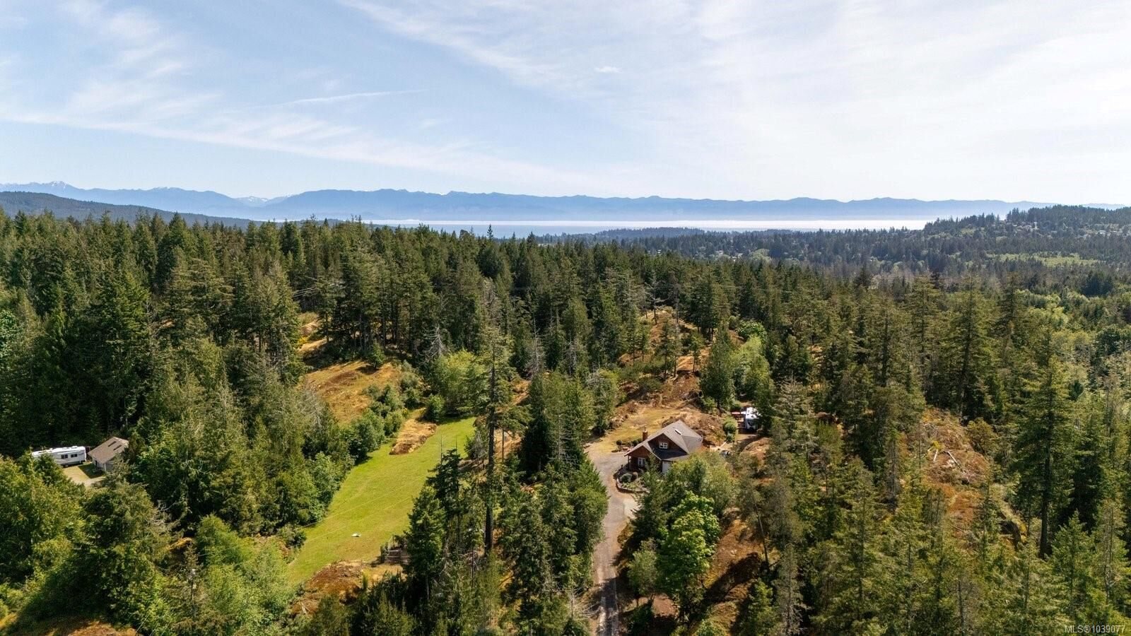 Photo de la propriété:  2730 Phillips Rd #B  BC V9Z 0Y3 