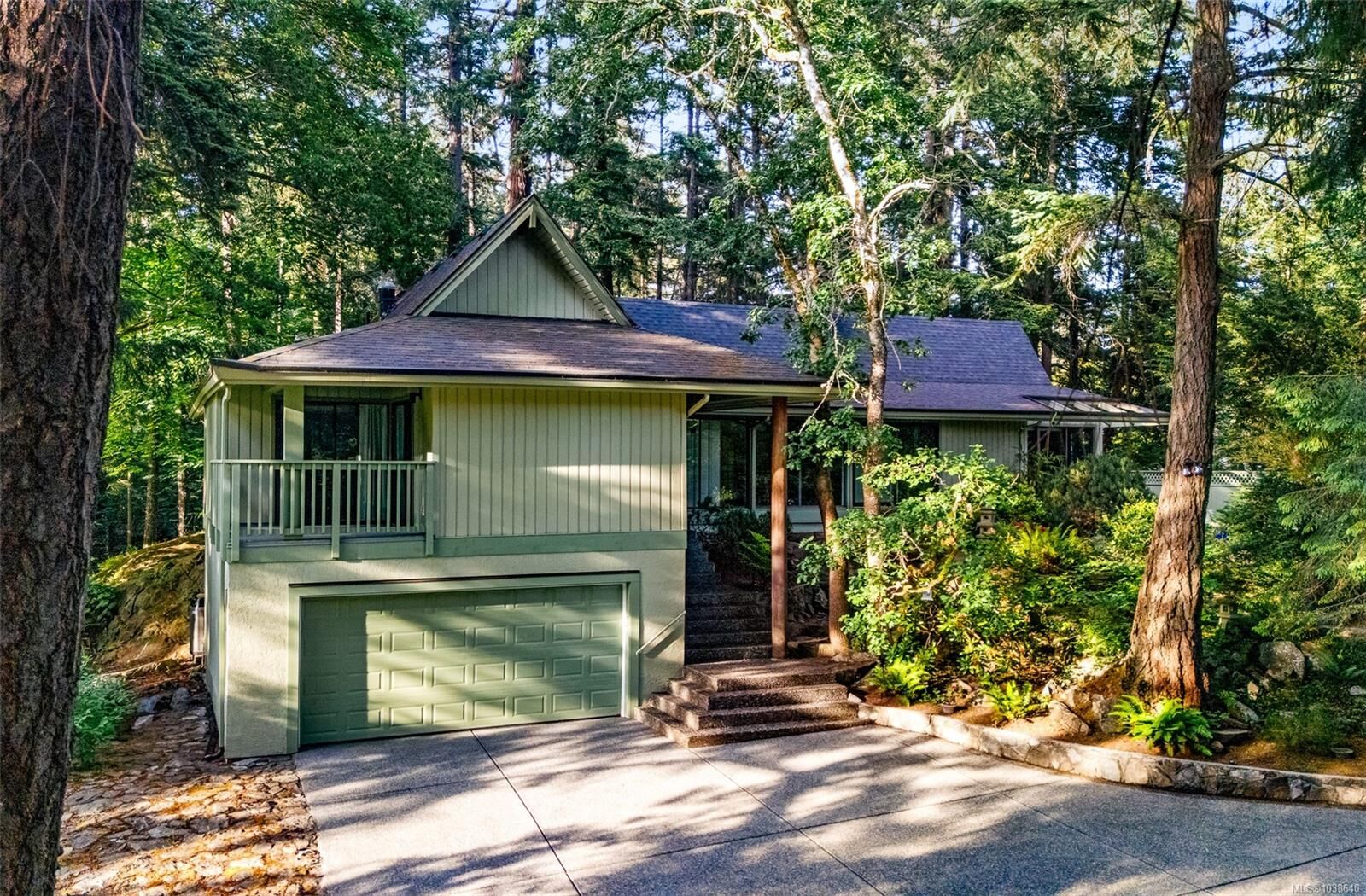 Property Photo:  4505 Cottontree Lane  BC V8X 4G2 