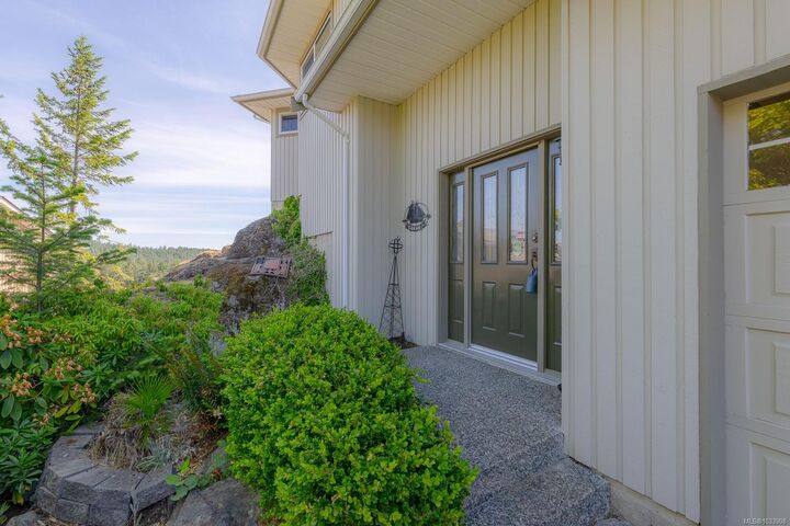 Property Photo:  3331 Edgewood Dr  BC V9T 5V2 