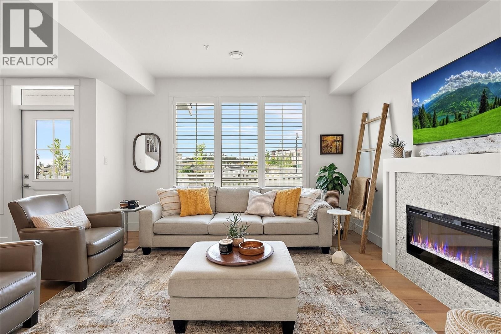 Property Photo:  3501 Dunlin Street 101  BC V9C 0P7 