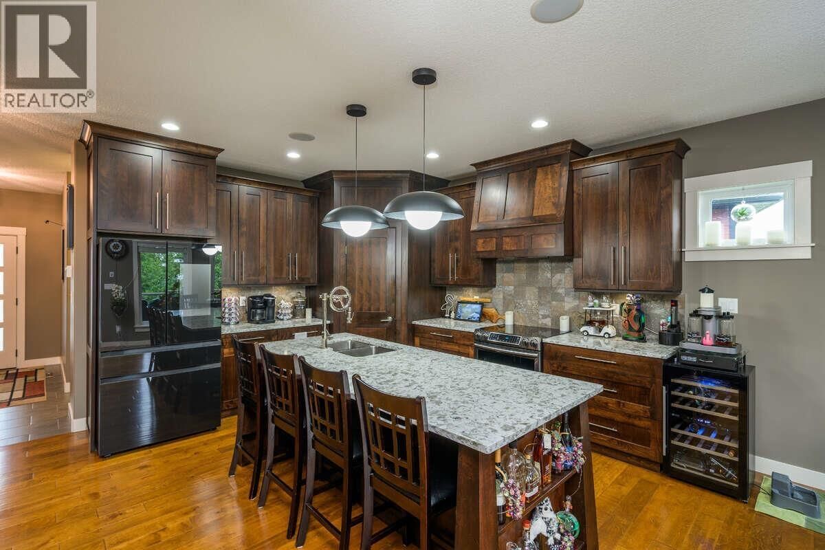 Property Photo: 2693 Links Drive BC V2K 0A5