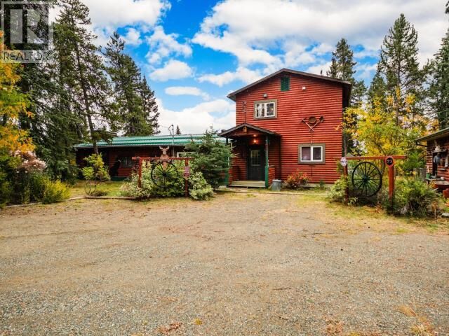 Property Photo:  16 Deadend Road  YT Y0B 1T0 