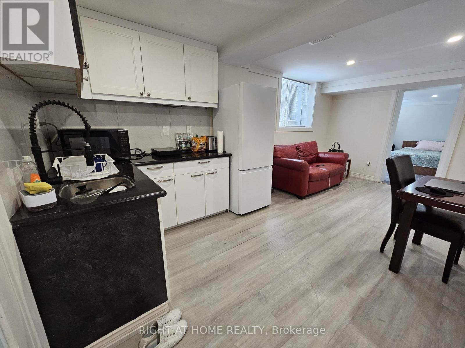 Property Photo:  55 Dallas Road  ON M2R 2J3 