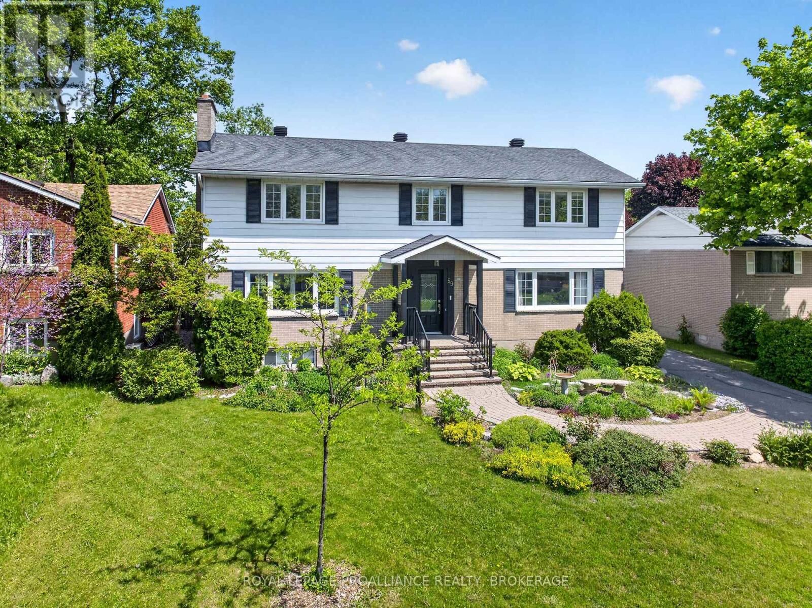 Property Photo: 59 Silver Street ON K7M 2P6