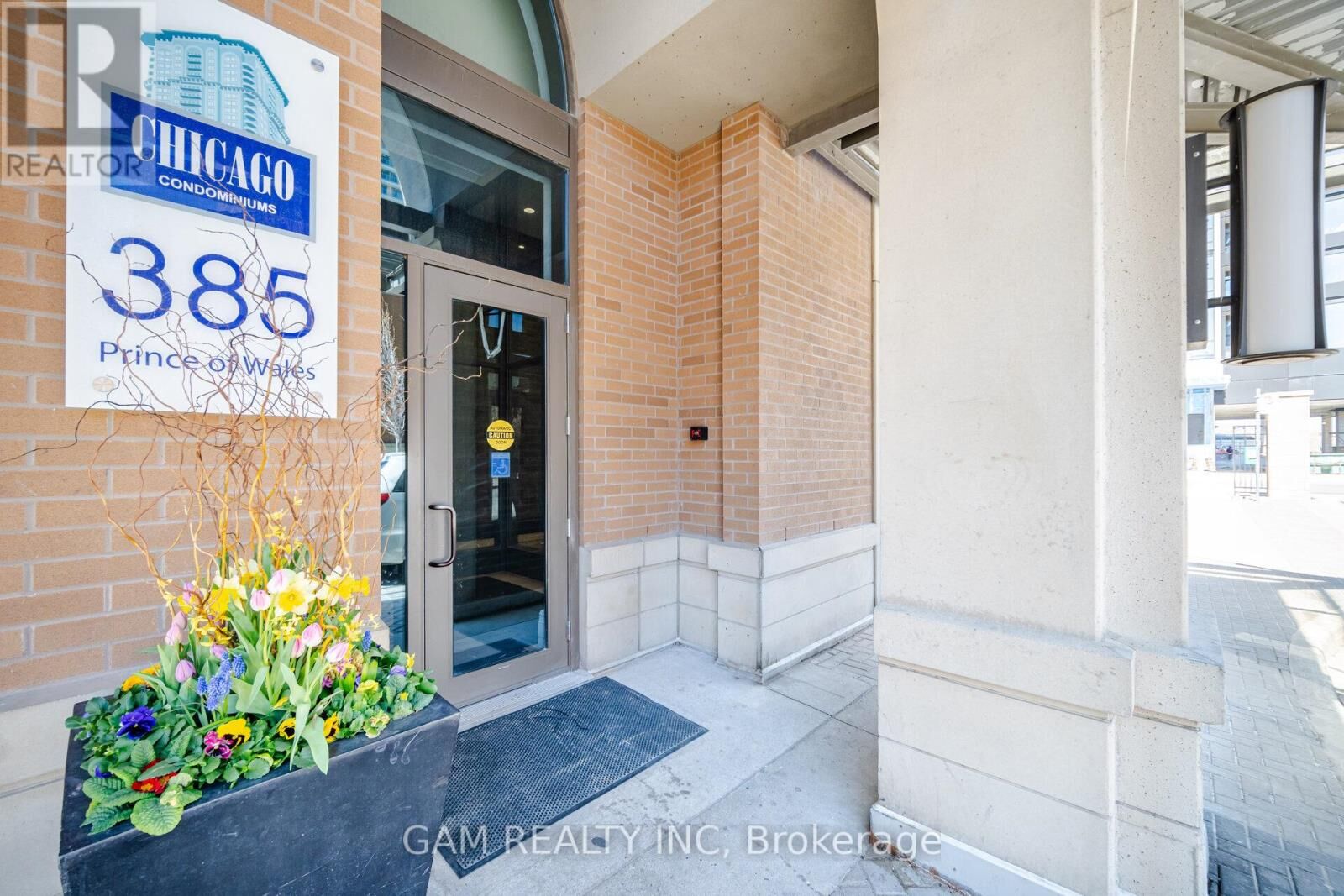 Property Photo:  385 Prince Of Wales Drive 1102  ON L5B 0C6 